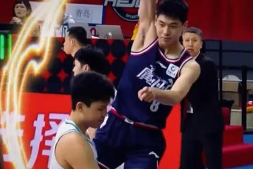 亮的进球