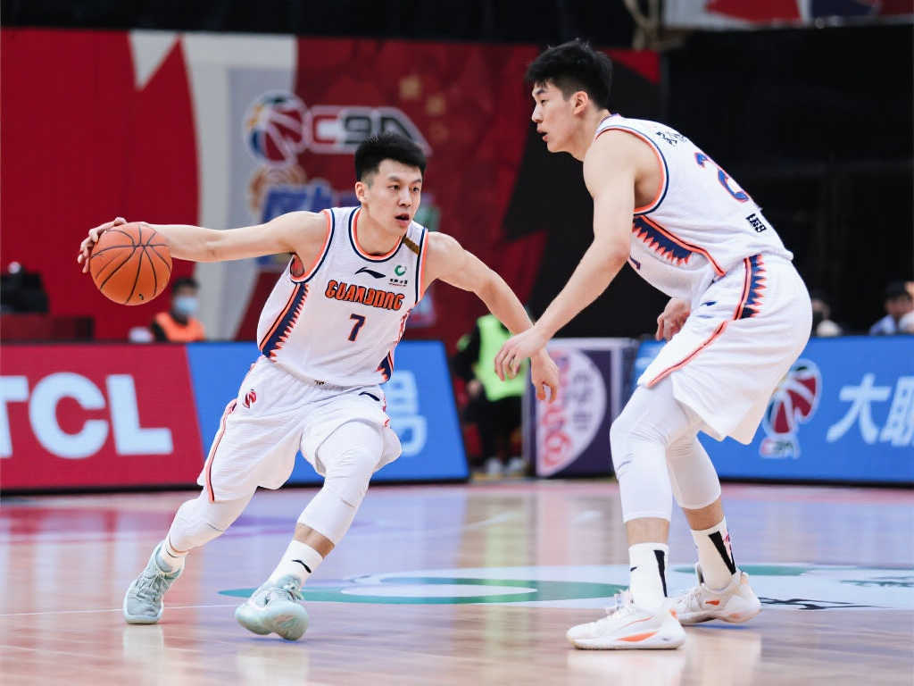 他们不仅在 他们不仅在